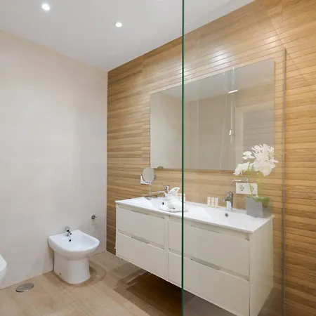 Wintowinrentals Townhouse, Pool & Beach Holiday home