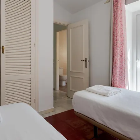 Holiday home Wintowinrentals Townhouse, Pool & Beach