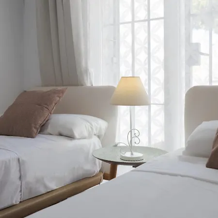 Wintowinrentals Townhouse, Pool & Beach Holiday home